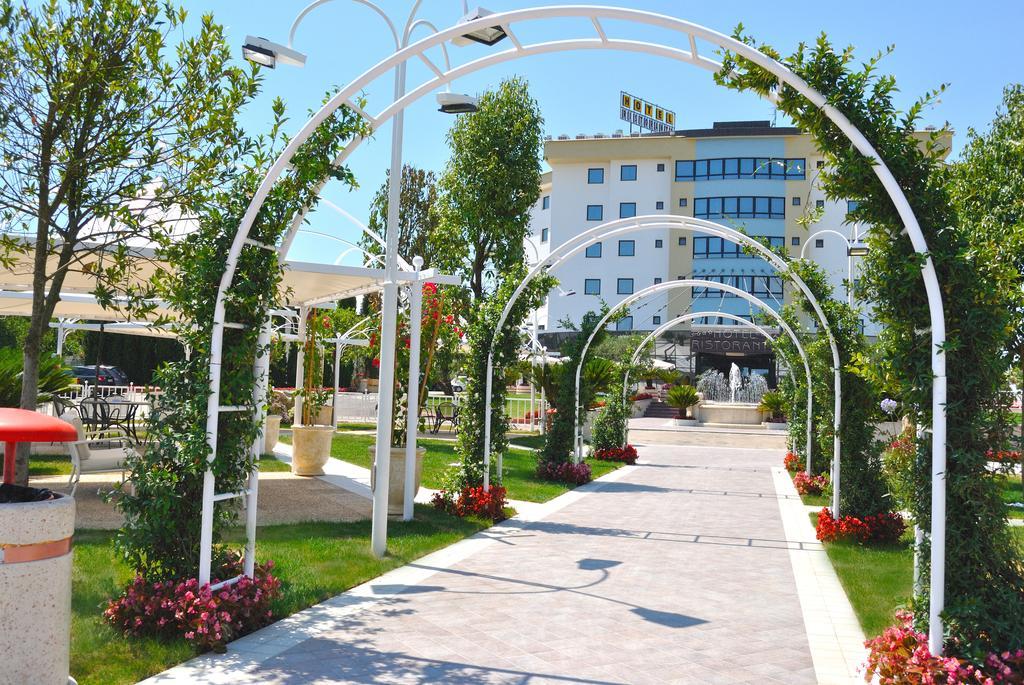 Edra 4* Cassino