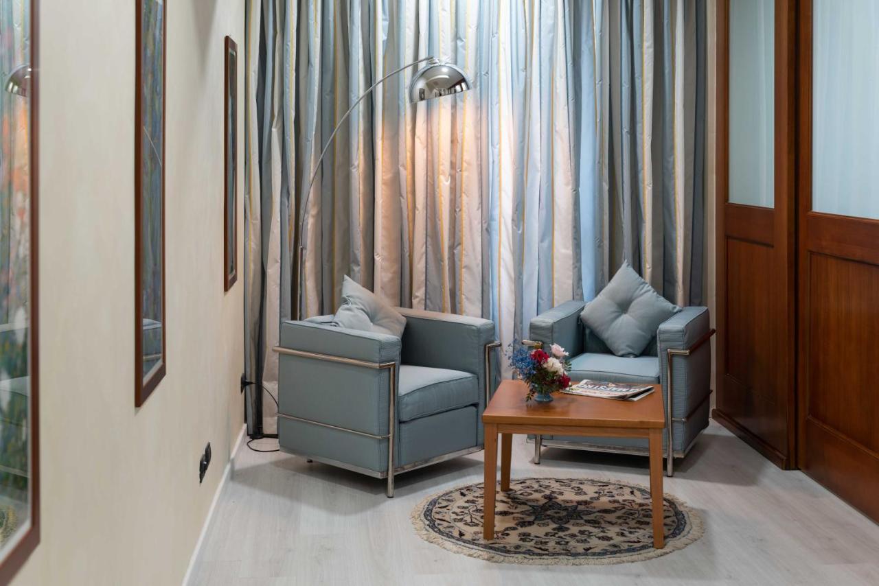 Edra Hotel